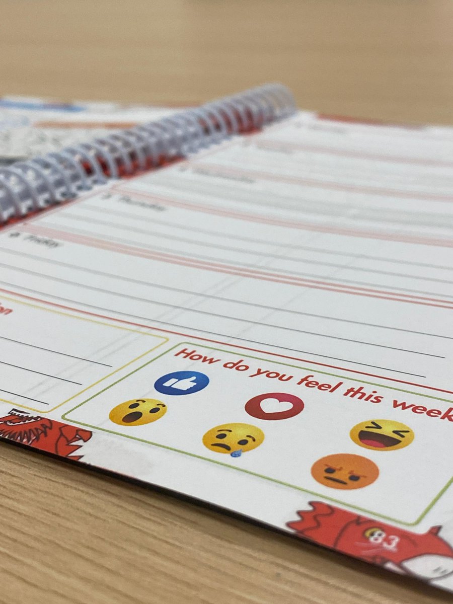 KellettSchool's tweet photo. This year, our Year 3-6 students will be receiving a brand new Learning Diary to take home which will feature pages and activities to enhance student wellbeing in line with our @PosKellett School aims. https://t.co/zw18muXNom