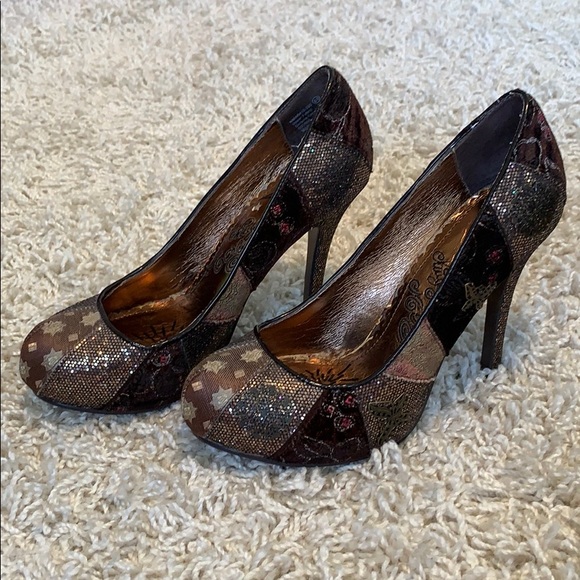 YYC books and Crafts tweet media