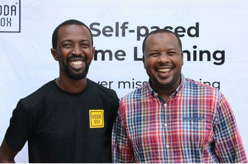 Muhammaduyaya's tweet photo. Met the ever Jovial Dawisun Duniya @dawisu yesterday at the official lunching of the @theyodabox app event. Allah ya sa albarka big brother @anasyazid. https://t.co/JFTYGt3Mii