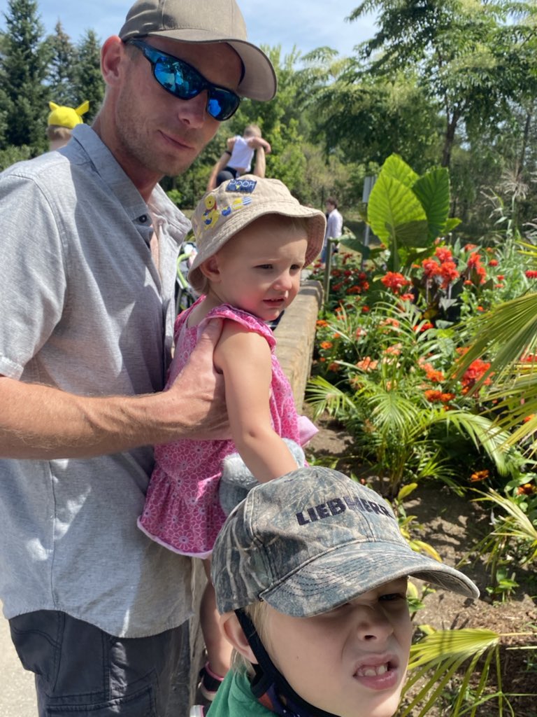 vanessalewis_'s tweet photo. Our trip to the Toronto zoo, the kids loved it https://t.co/lgabcjMRut