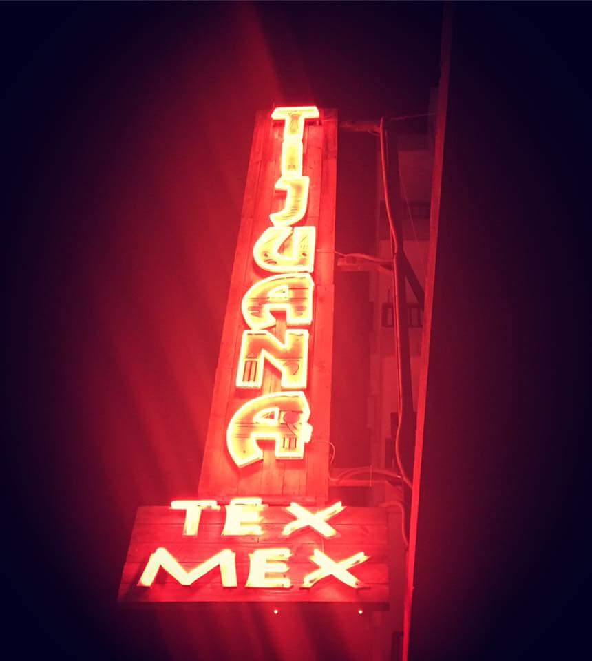 TijuanaIbiza's tweet photo. Ven a cenar mexicano. Abrimos a las 18:30 h, en Sant Antoni de Portmany #Ibiza
Teléfono de reservas: 971 34 24 73
#TijuanaTexMex #restaurantemexicano #menumexicano #menudeldia #dailymenuIbiza #menuIbiza #cenaamigos #TijuanaIbiza  #guacamoleIbiza #menumexicanoibiza #cenaIbiza https://t.co/rk7ST5WTME