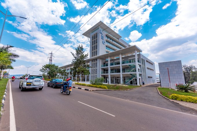 CenturyRwanda's tweet photo. KBC: This #commercial building is a mix of multi-level #retail space and #office spaces. The eighth floor offers a very impressive terrace with panoramic views overlooking the Kigali Convention Centre ideal for the best bars and restaurants. For rental space call +250732000212 https://t.co/t413w729Na