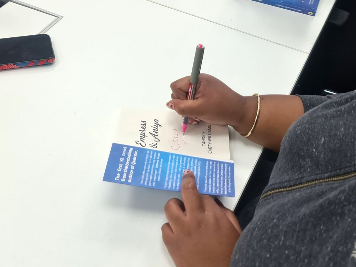 CPIGroup_'s tweet photo. It was an absolute pleasure to host the very talented @CandiceC_W for her book signing last week. 
@_KnightsOf @Waterstones @EisharKaur @aimeefelone

 #Author #Books #Reading #Publisher #Publishing #CPI #CPIprint #CPIbooks #Printer #Print #BooksMadeBetter https://t.co/oIBsBfbqUQ