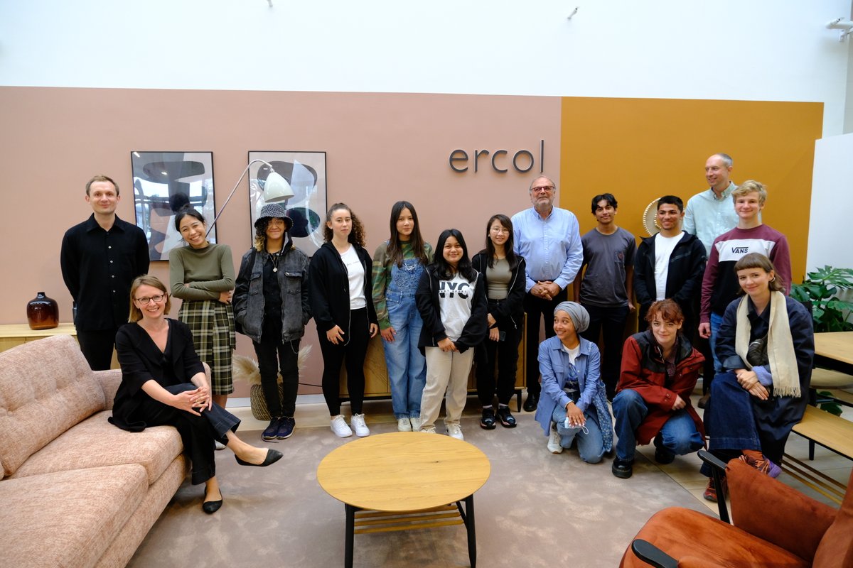 BlackhorseWS's tweet photo. Last week we welcomed ten students to our free summer school collab with @storeprojects + @Ercol_Furniture! Their wild brushes made from Ercol waste will be exhibited @L_D_F on the #WilliamMorrisDesignLine at Sally Army in #Walthamstow next month 🥳

#circulareconomy #LDF2021 https://t.co/SRY0Y5xupj