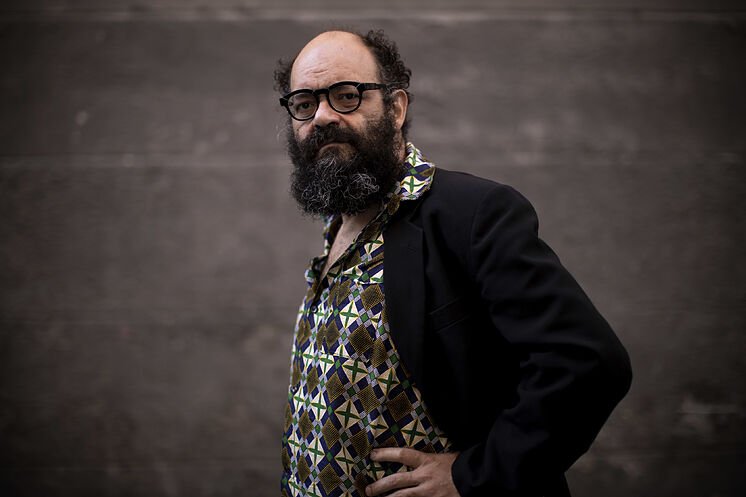 Encuestando's tweet photo. 📊 ¿Consideras que Ignatius Farray es un buen cómico?

🔄 SÍ
❤️ NO https://t.co/0silNtOAhd