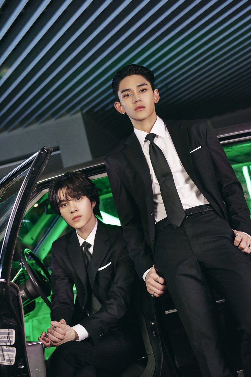 NoMaj52XxX's tweet photo. คุณหนูลี กับบอดีการ์ด ของเค้า จบฟิค 1 เรื่อง #LuMark #HenMark https://t.co/JKyVVjqd6q
