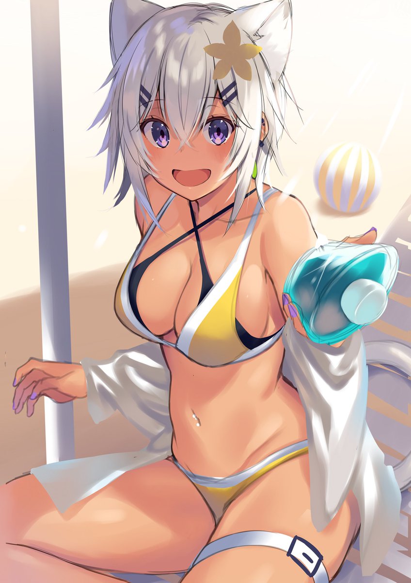 サンオイルを塗ってほしい褐色けもみみちゃん☀️ 