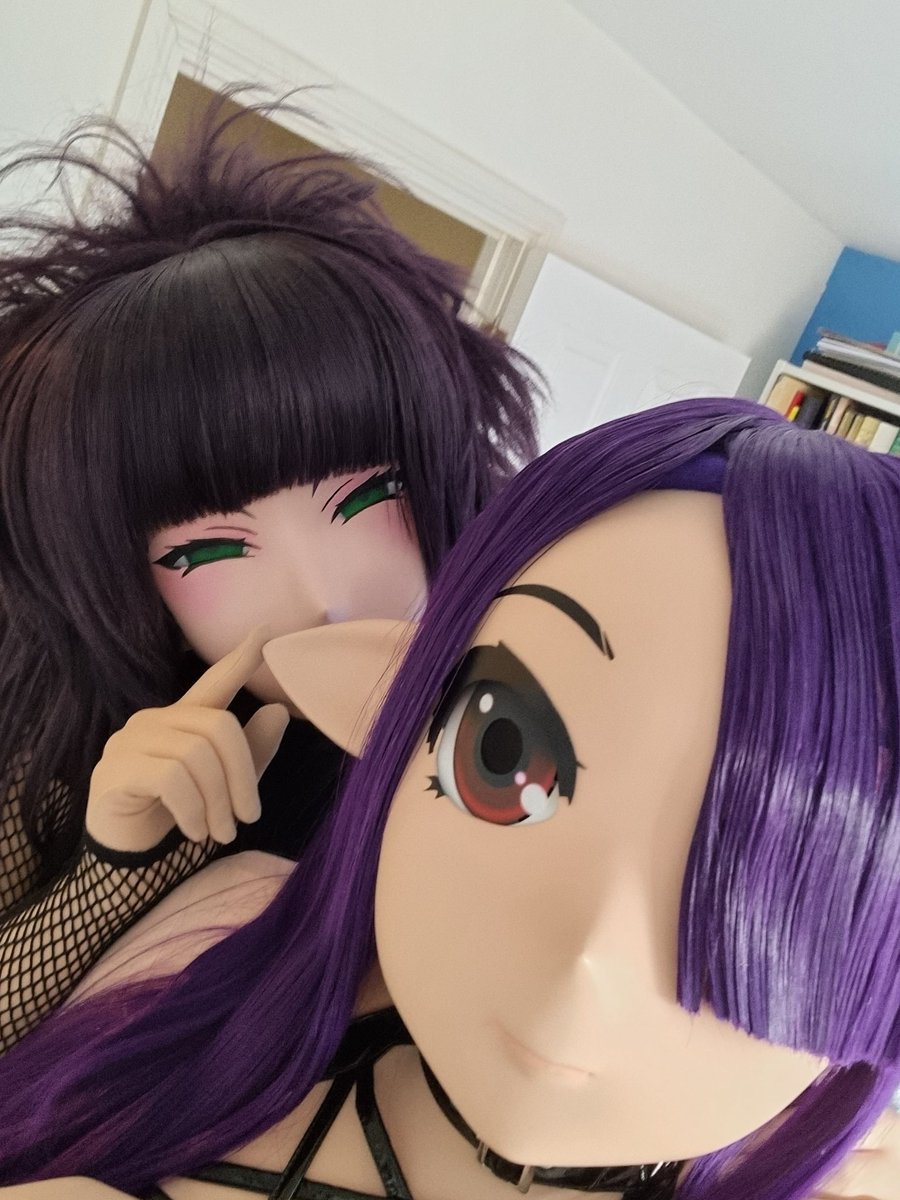 Xelphie9000's tweet photo. Selfies from this weekend, featuring @ali_cyberthot and @jimurasura! 🥰 https://t.co/frfwI026nN