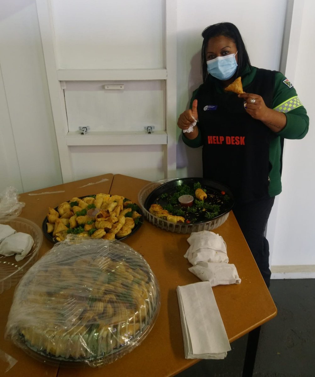 Thanks to the anonymous person for the donation of these awesome platters of food to #PinelandsEMS staff. The team enjoyed it it! Check out all the awesome reviews: g.page/metroemswestern and then come get your #Vaccine #VaccineRolloutSA #ProudlyZA #VaccineforSouthAfrica