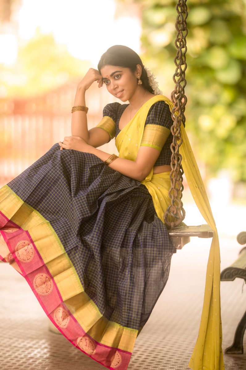 House owner movie fame #Lovelyn Latest Photoshoot Stills! Photography - @camsenthil Shoot organised by @rrajeshananda