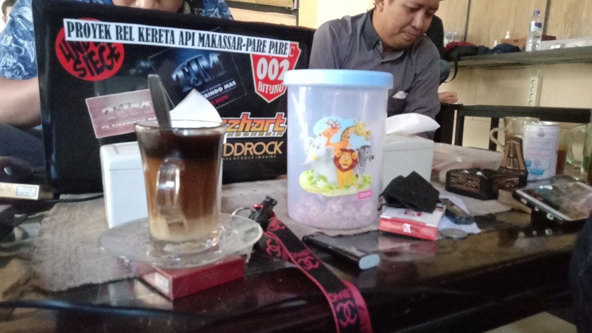 iwanmapparentaa's tweet photo. Ini tentang KOPI https://t.co/mx2g3Ndywg