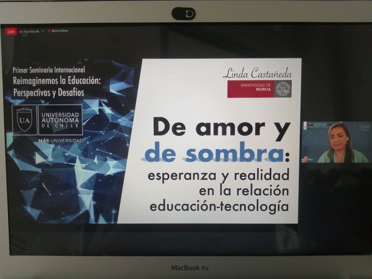 feramosg's tweet photo. Siempre es grato escuchar a @lindacq una explosión de preguntas quedan para buscar respuesta desde cada contexto donde estamos. https://t.co/tzkM5010qc