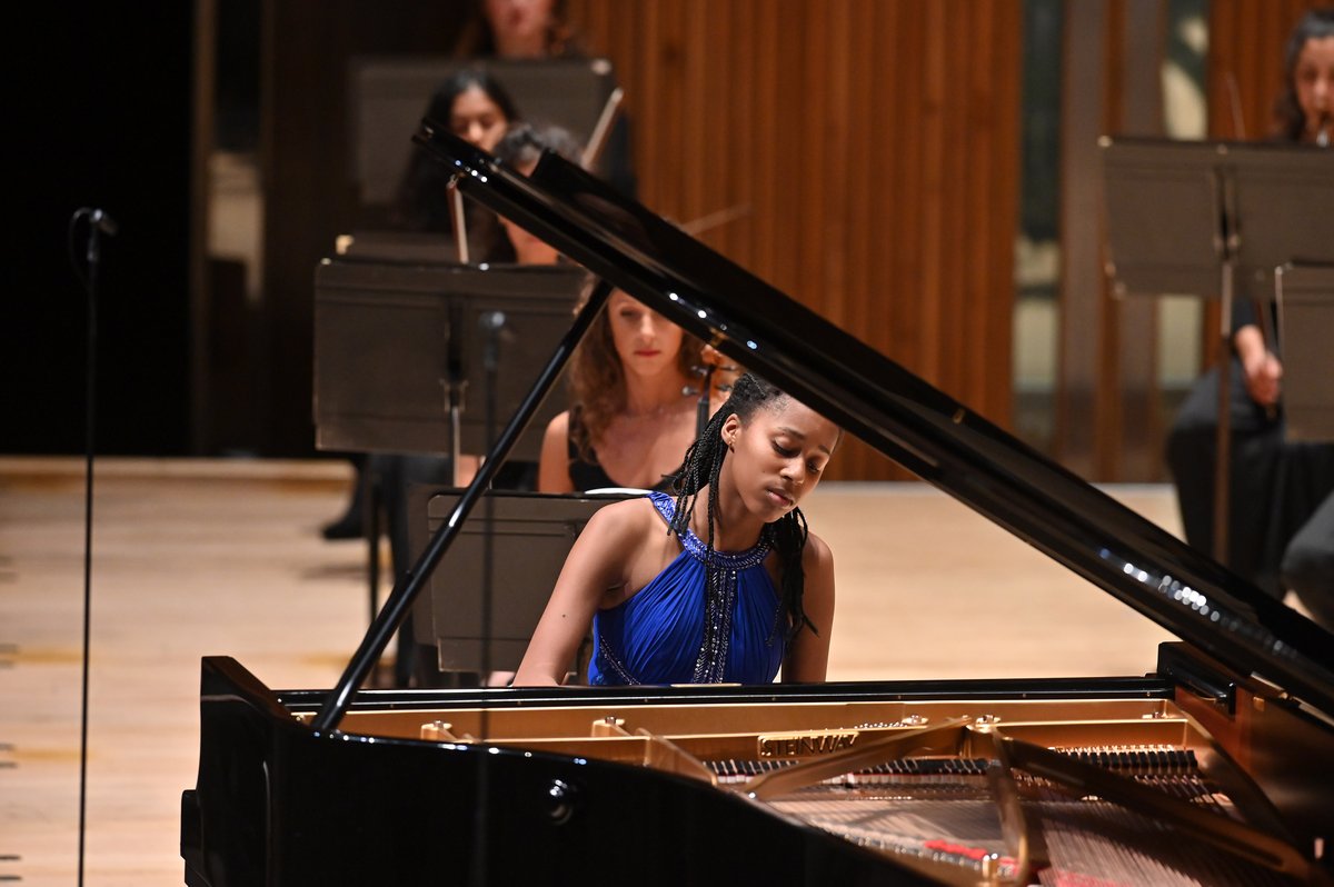 ✨It's a huge honour to be on the <a href="/RoyalAlbertHall/">Royal Albert Hall</a> stage tomorrow evening with Jeneba Kanneh-Mason and Kalena Bovell as they make their <a href="/bbcproms/">BBC Proms</a> debuts.✨

Come Promming with us and experience a powerful programme of Coleridge-Taylor, Price &amp; Sowande.
royalalberthall.com/tickets/proms/…