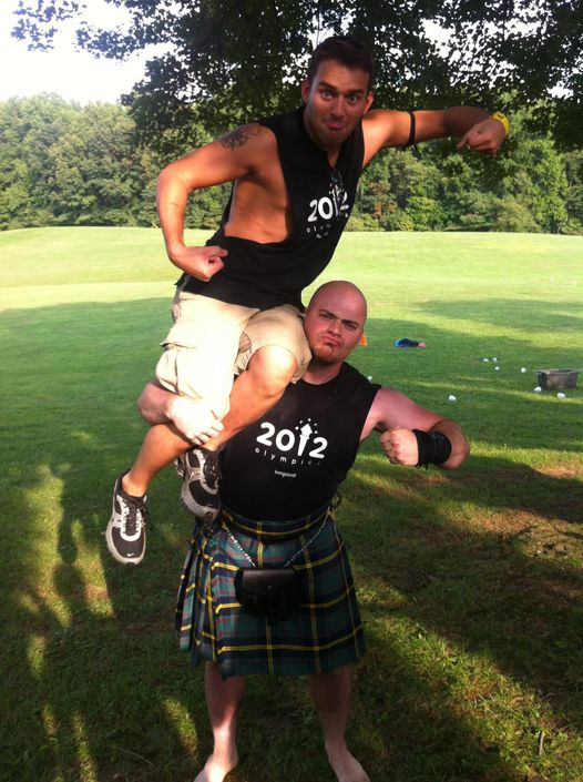 DillenDanger's tweet photo. Omg...
9 years ago at the #LivingSocial Company Olympics https://t.co/bISBJCkhkZ