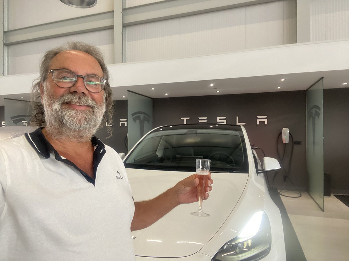 M_Steinbuch's tweet image. The First delivery of #ModelY in The Netherlands