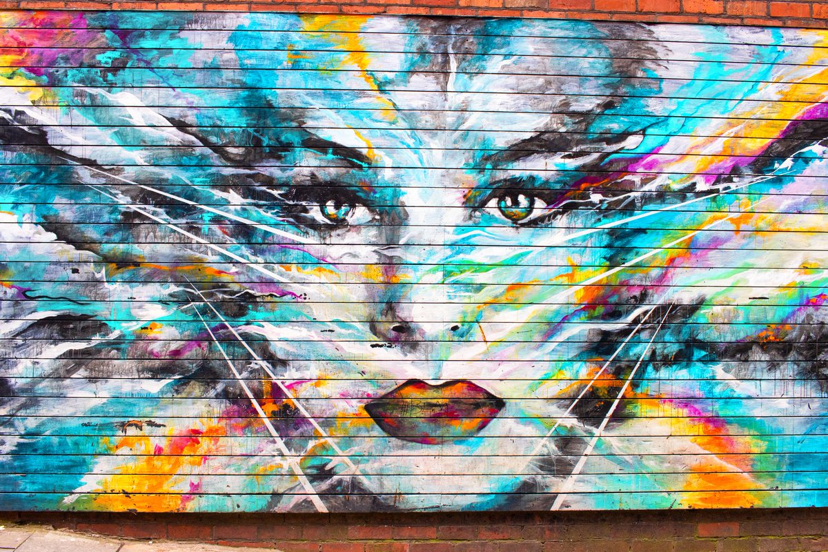 Visualtheatrics's tweet photo. The face π i fell in #love with full of #colour & #design, finally one that isnt my own π #face so this is my #fsprintmonday & #MondayMotivation #graffiti #beauty #beautiful #design #designs #keepitbreif #ArtistOnTwitter #Sharemondays2021 #shotwithcanon #canonfavpic #walls #pov https://t.co/OpibRZE4D5