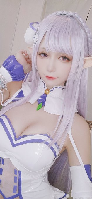 Twitterのコスプレ画像22