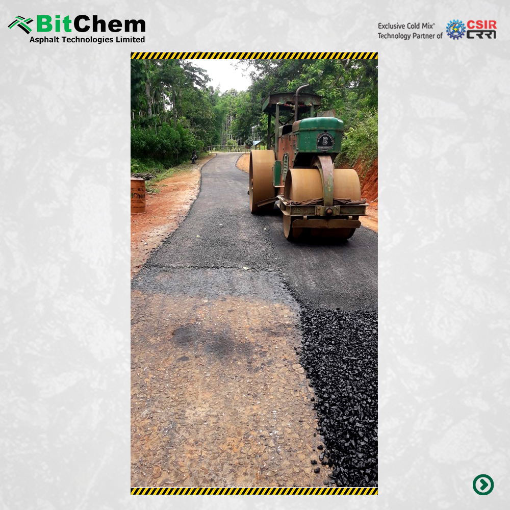 Bitchem_SM's tweet photo. Pictures from maintenance work of Green Roads® in progress at Satgaon, Karbi Anglong, Assam. Products used - BitChem Regular Emulsion RS1 &amp; CRRI-BitChem ColdMix® Binder AOne.
@PMGSY_NRRDA  @NHAI_Official @nitin_gadkari @CSIRCRRI @rajeev_sm https://t.co/UTZLeMgl7P