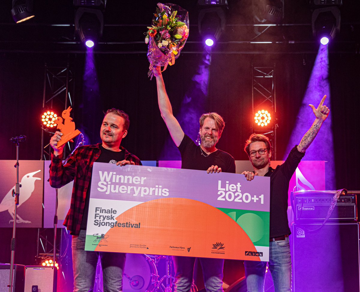 LietIntern's tweet image. Hast noch oant 1 septimber om dy yn te skriuwen foar Liet 2021! Doch dat dus gau ▶️ liet.frl/skriuw-dy-no-y…