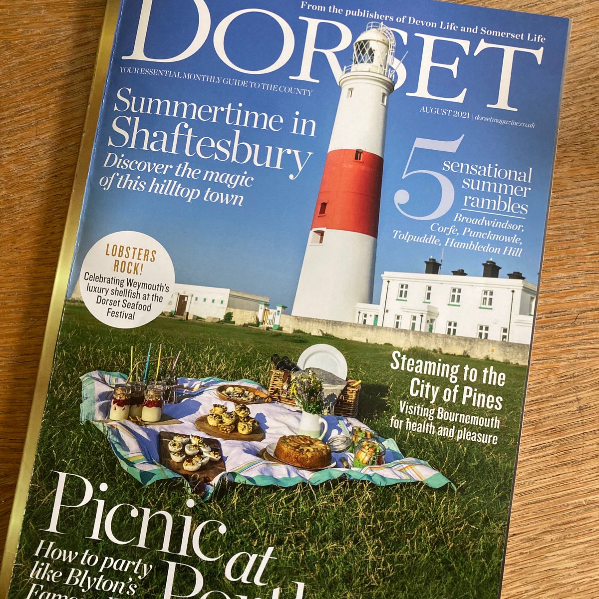 Thrilled with Dorset Magazine's coverage of our upcoming Dido &amp; Aeneas with @acmrowlands, <a href="/tashajayne_p/">Natasha Page</a>, @pezzaaaaaa, <a href="/HamishMcLaren17/">Hamish McLaren</a> et al. Read all about it here! …1-4385-ae25-3103f475a180.filesusr.com/ugd/cb7f4c_467… Thank you <a href="/DorsetMag/">Dorset Magazine</a>!
Tickets ticketsource.co.uk/hurn-court-ope…