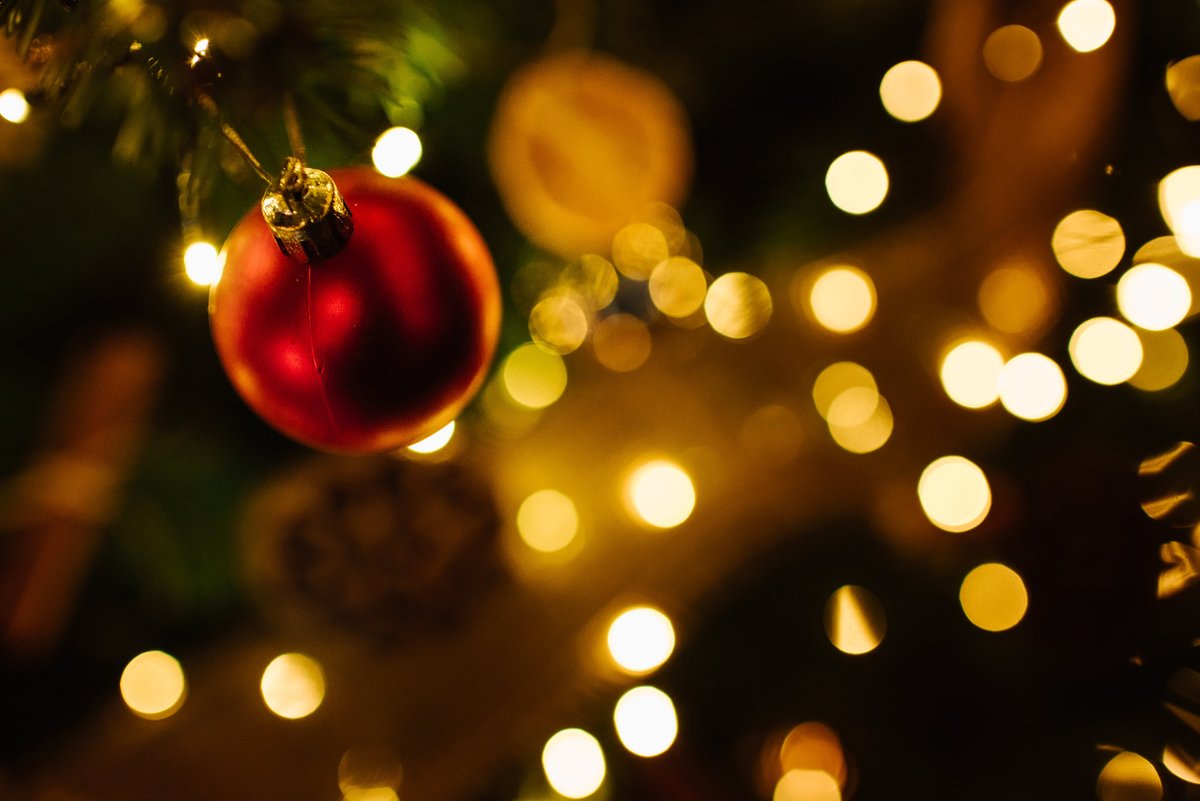 Calling all creatives!
We are looking for potters, painters, sculptors, makers -folk with wares to sell!
Our Xmas Fair is on Sun 28th Nov &amp; we are expecting a busy day, half our stalls are booked already
Contact lauren@samlesburyhall.co.uk for info 
<a href="/VisitLancashire/">visitLancashire.com</a>