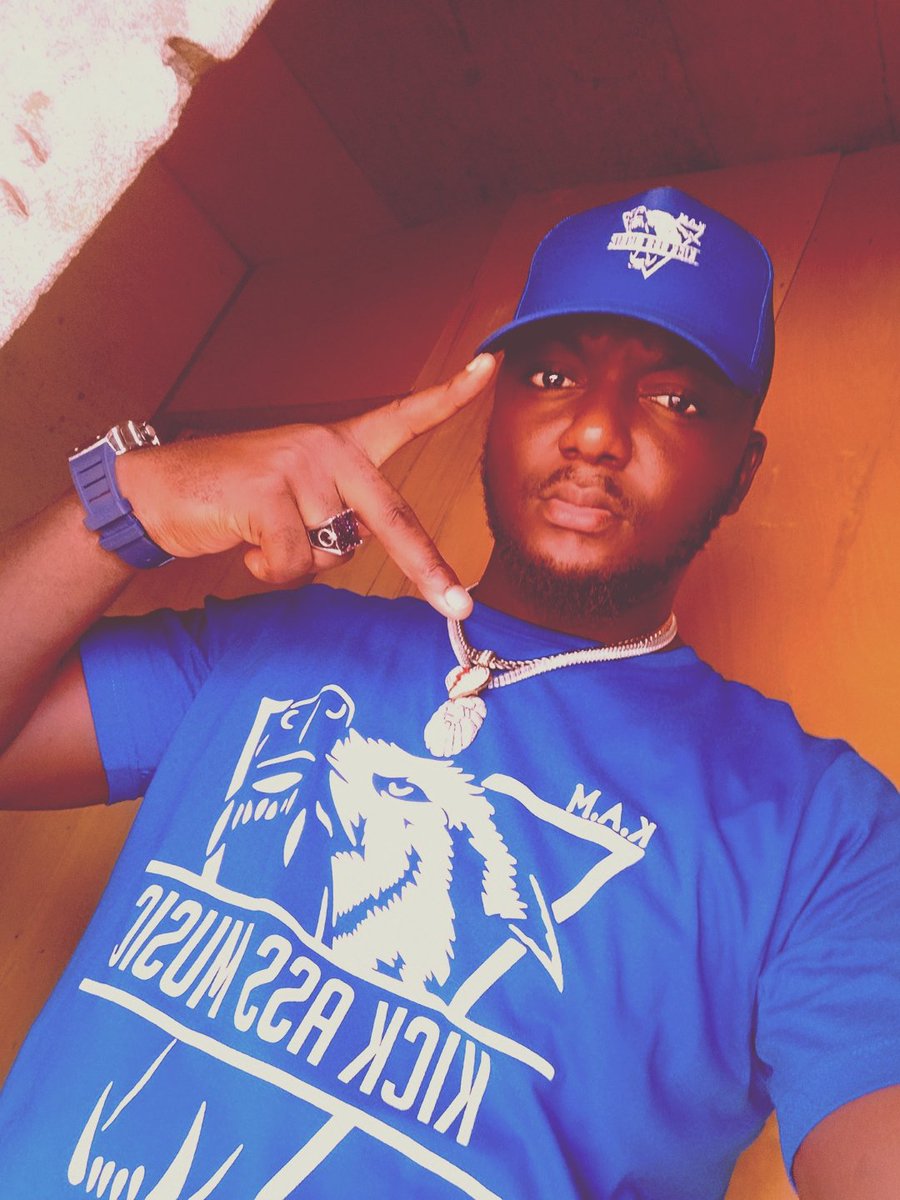BNaezee's tweet photo. Good morning brethren 🔥✊
https://t.co/vZ154vpAw2 https://t.co/lDMr7dOnG0
