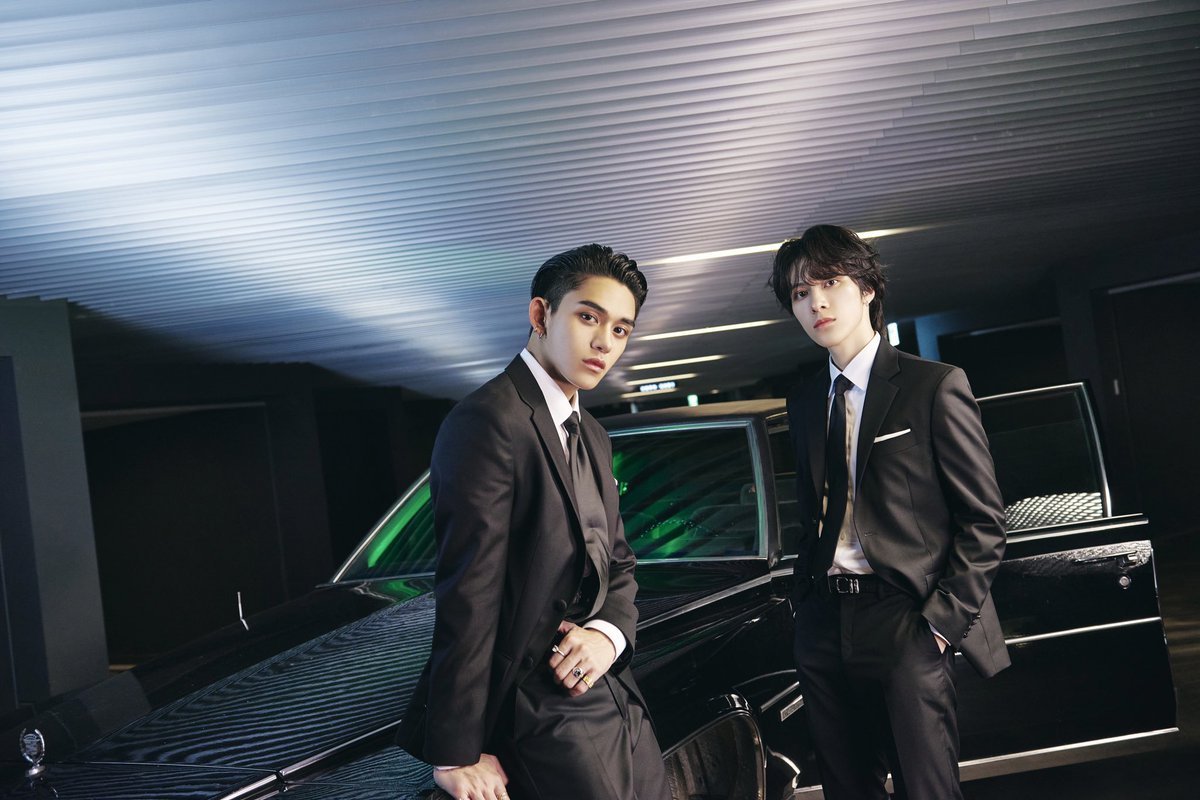 Stole your attention in these three pictures of our fourth Jalapeño’s teaser. Presenting allure like two gentlemen with a clean haircut, black tie, three-piece, and a load-full of confidence in a dark suit. It’s only two days left from the D-day. Keep waiting for us ya!