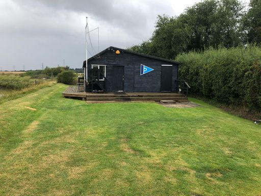 Eyott Sailing Club tweet media