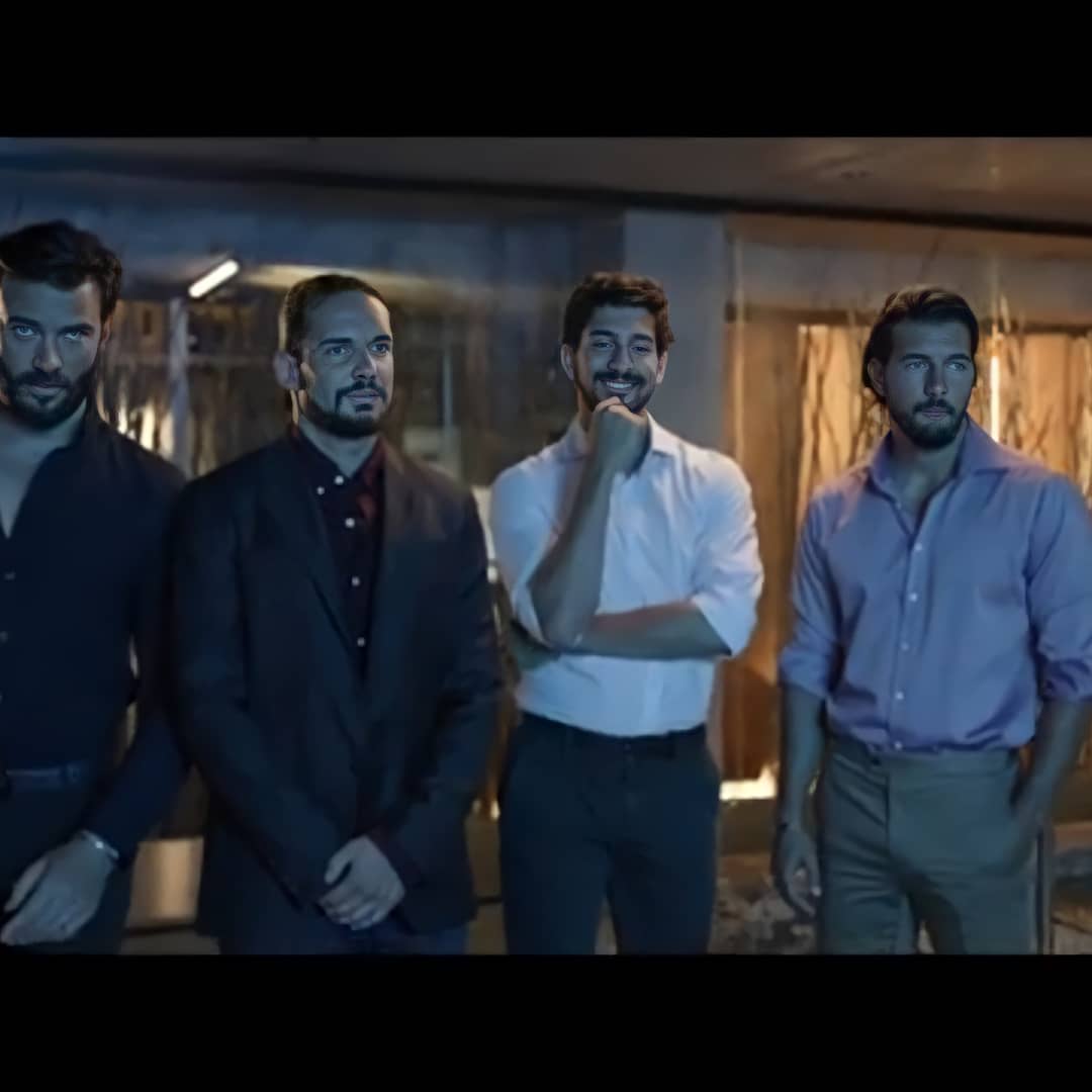LucaMolinariMX's tweet photo. Luca Molinari as "Santino" un #GirlsToBuyMovie

 coming soon...

https://t.co/UIAojWMpDU https://t.co/mMRmzrOMB5