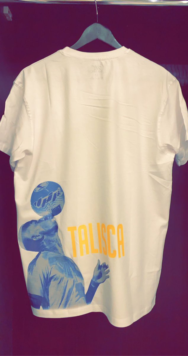 خط أصفر tweet media