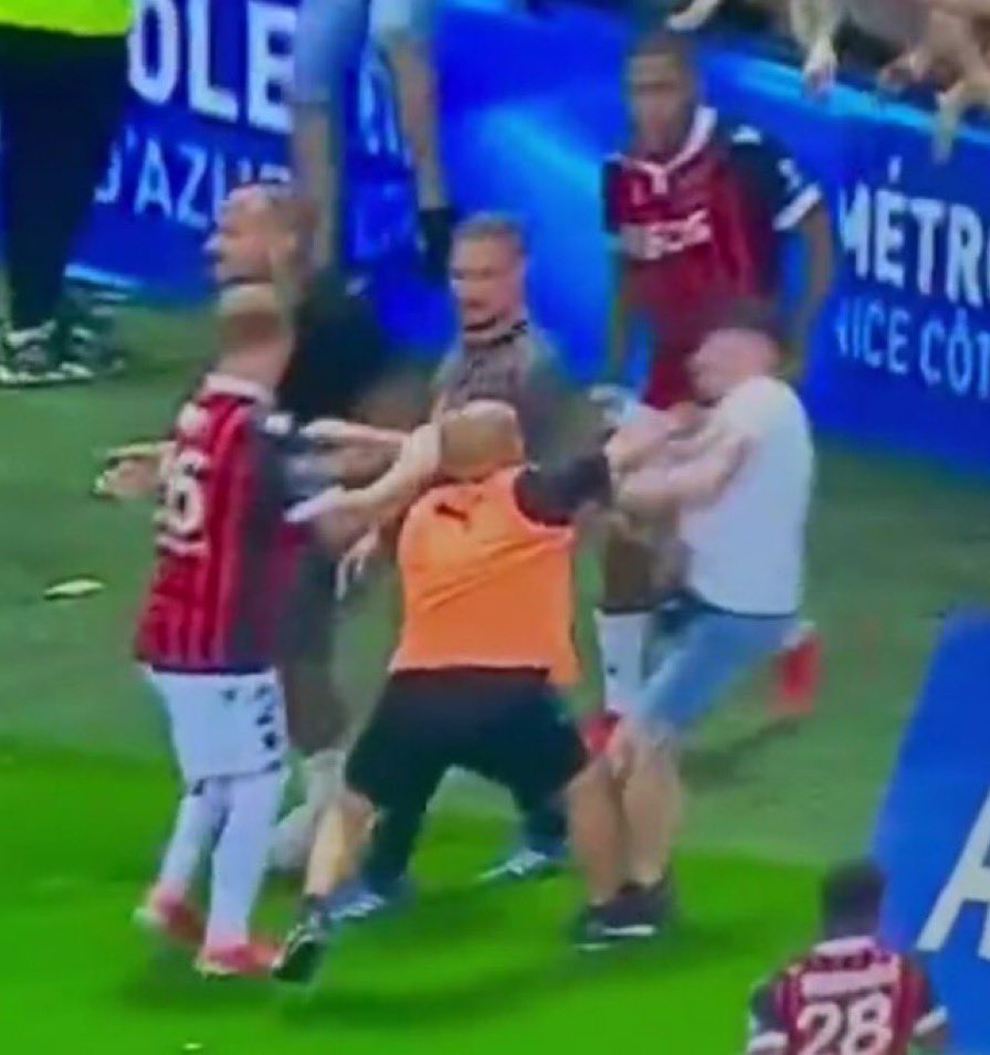 Footballogue tweet media