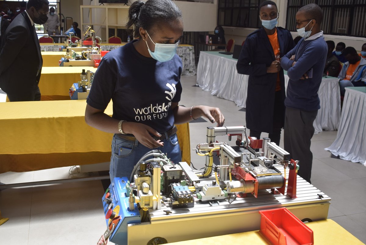 TVETA DG Dr Kipkirui Langat opens pilot WorldSkills Mechatronics Competition that attracted 13 TVET institutions at Dedan Kimathi University
For more: bit.ly/3zeIlKy
<a href="/Langat_Kipkirui/">Langat Kipkirui, MBS, Director General TVETA Kenya</a> <a href="/EduMinKenya/">Ministry of Education, Kenya (MoE)</a> <a href="/worldskillsKE/">WorldSkills Kenya</a> <a href="/DeKUTkenya/">Dedan Kimathi University of Technology</a> <a href="/WorldSkills/">WorldSkills</a> <a href="/WorldSkillsGER/">WorldSkills Germany</a> <a href="/UNESCO/">UNESCO 🏛️ #Education #Sciences #Culture 🇺🇳</a>