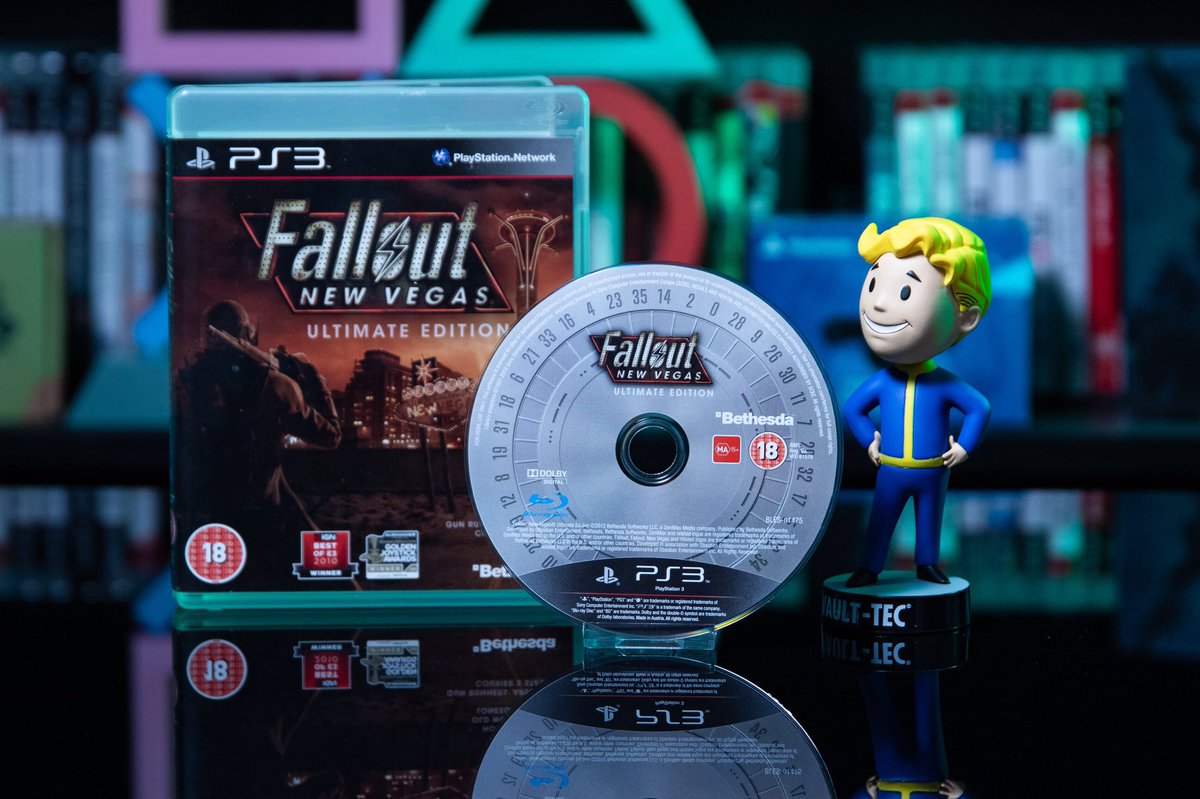 8BA_SAM's tweet photo. War….war never changes. Recent pick up as I have never owned the GOTY editions and so never played the DLC. The setting, guns, and mutated creatures made this a must play!
#Fallout #Fallout3 #FalloutNewVegas #PS3 #Playstation #GOTY #PAL #Gaming #Videogame #Collection https://t.co/cgDFQMouIV