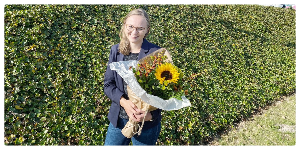 DCCC (@dccccancer) on Twitter photo Prisen for bedst formidlede poster📢
"Det er et fedt klap på skulderen at få den her pris, for jeg synes, man sætter sig selv meget på spil ved at stille sig op foran kameraet og formidle sin forskning," siger <a href="/ThomsenMk/">Mette K Thomsen</a> fra @dceaarhus
👉dccc.dk/nyheder/mette-…
#dkvid #DKD2021 Prisen for bedst formidlede poster📢
"Det er et fedt klap på skulderen at få den her pris, for jeg synes, man sætter sig selv meget på spil ved at stille sig op foran kameraet og formidle sin forskning," siger <a href="/ThomsenMk/">Mette K Thomsen</a> fra @dceaarhus
👉dccc.dk/nyheder/mette-…
#dkvid #DKD2021