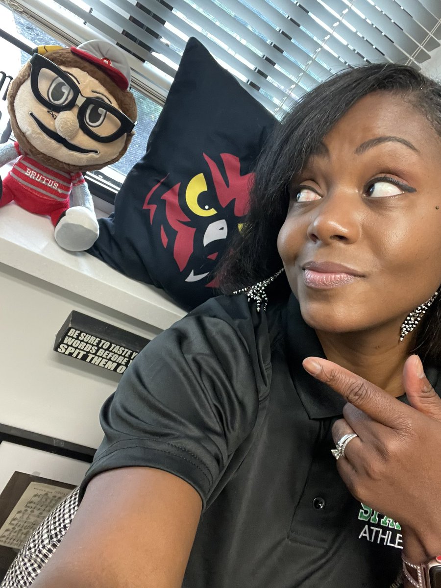 AP_Sotomayor's tweet photo. Starting my first day of the new school year with a new friend in my office. Vaughn let me have the nerdy Brutus you got for him when you first met him 2 years ago π₯° Heβs playing nicely with my Temple Owl. Love&miss you Gilly #stoddertstrong https://t.co/oKd1cOFO5U