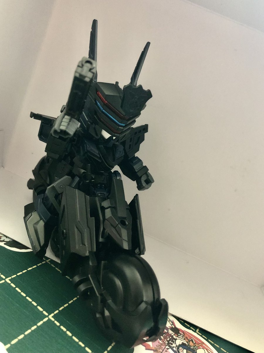 AK90Gundam's tweet photo. 5-0 Gundam is siiick. #gundam #gunpla #plamo #model #sd #anime #chibi #justice #robocob #gundamcop https://t.co/nKsIJc6dJq