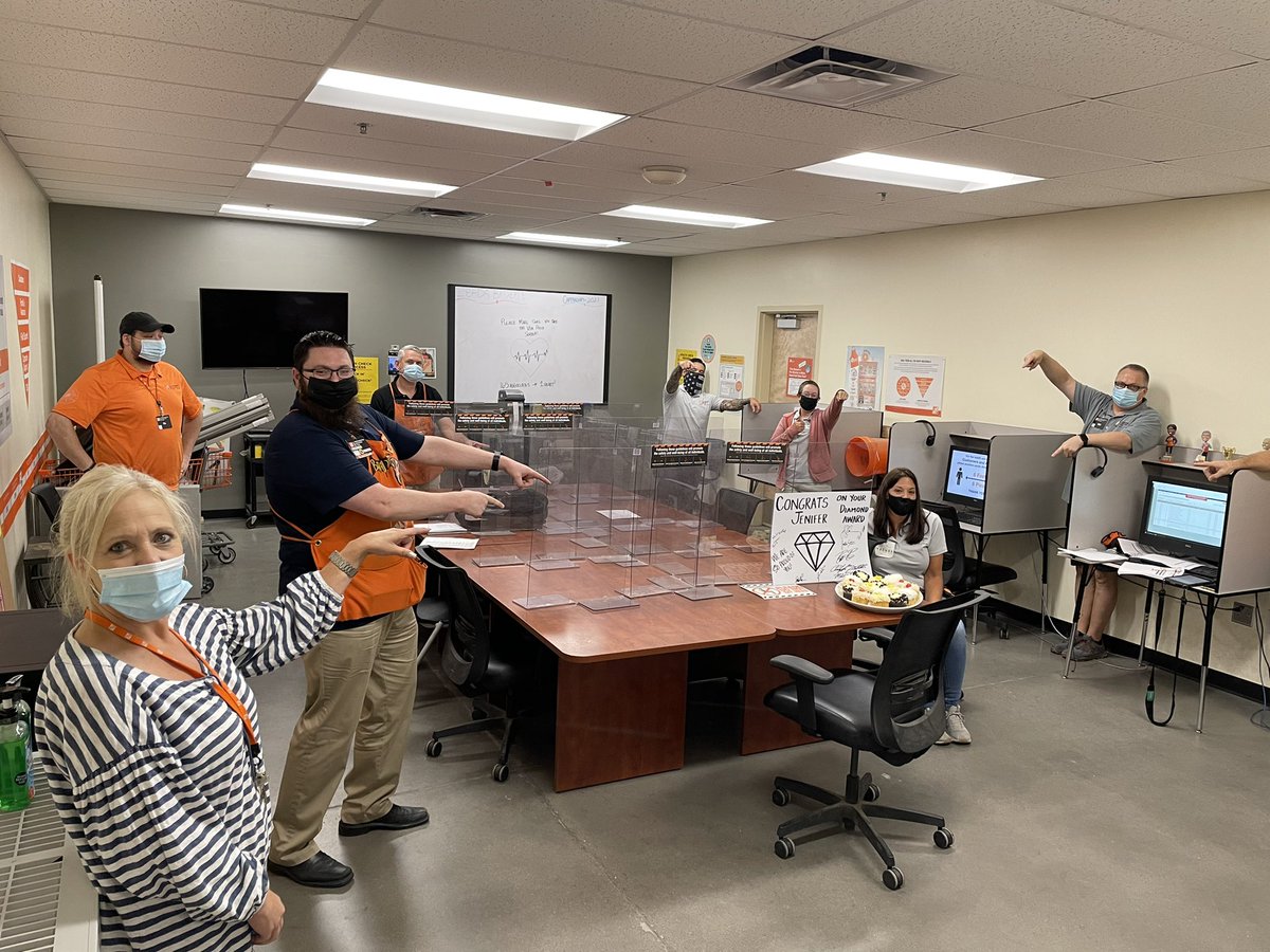 Faryal Ahmed tweet media