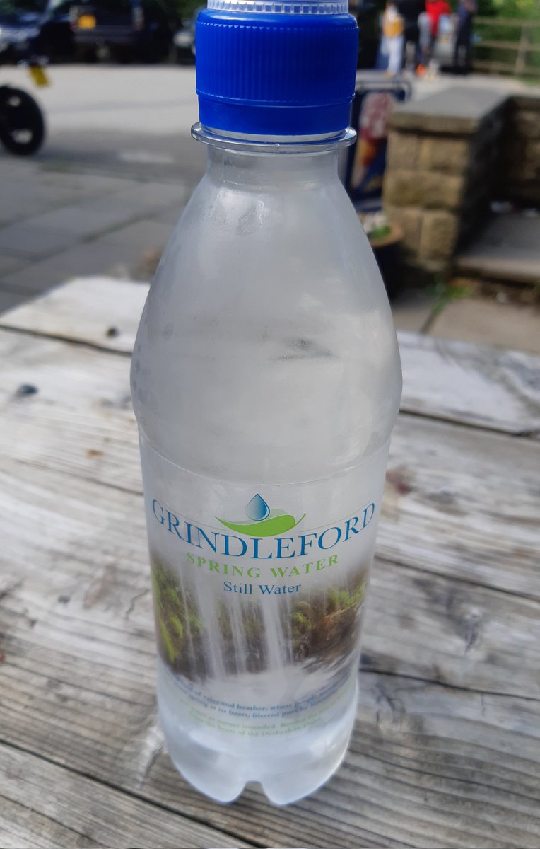 KCveggiekitchen's tweet image. Excited to try this Bottled Spring Water sourced in Grindleford, Derbyshire 
#kaeceesvegetariankitchen #springwater #bottledspringwater #grindleford