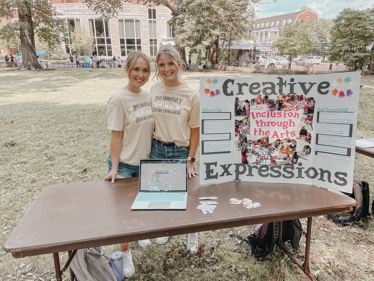 ohiouce's tweet photo. Happy First day of Classes everyone! 💚😸

Thank you to those who stopped by our table yesterday at the Involvement Fair! We had a lot of fun! If you missed us yesterday at the Involvement Fair, feel free to message us with any information or any questions you may have! :) https://t.co/1vGyFACypr