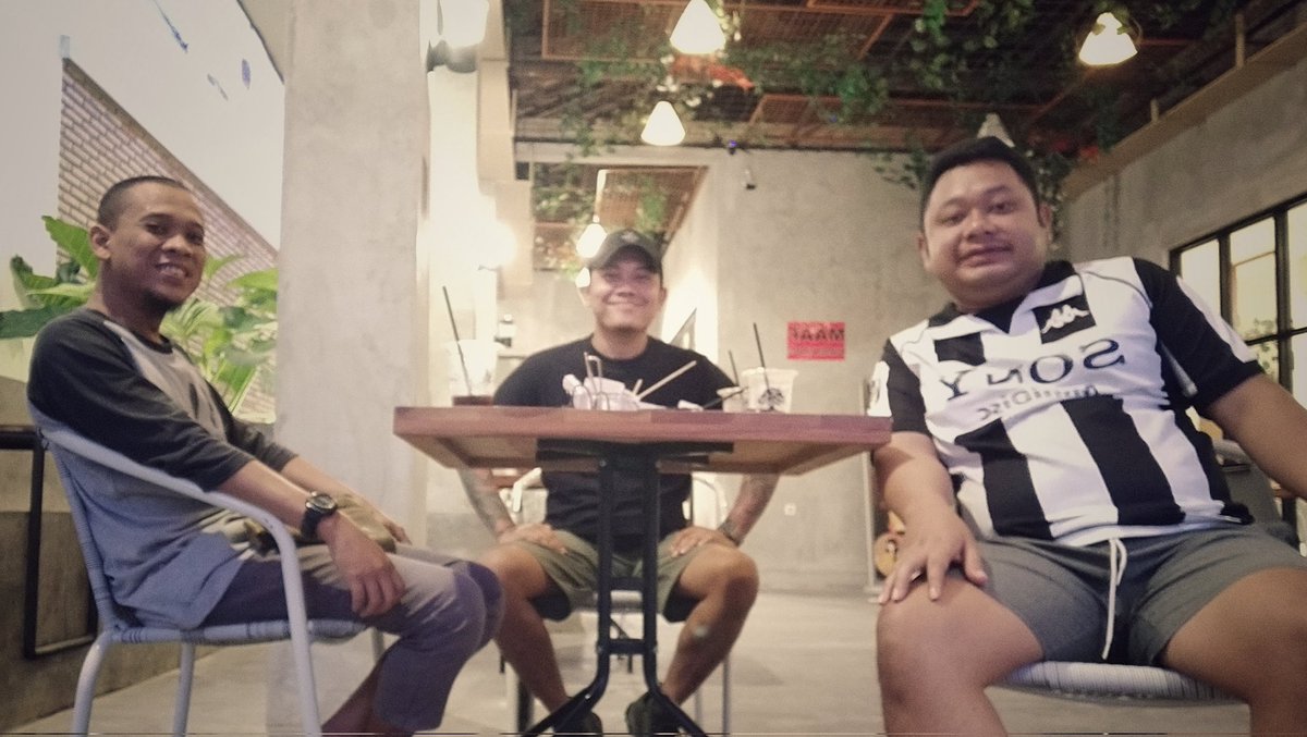 Setai seterong!!!!!!
xcrava.com | thrift.xcrava.com