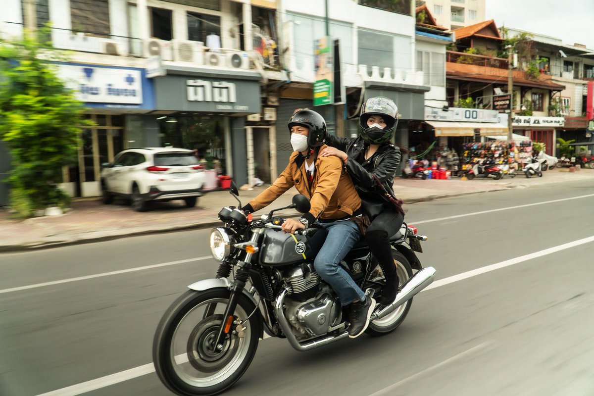 Vimalsumbly's tweet photo. Weekend Ride Out to Skyland Park located in the southeast portion of #Cambodia 

#RoyalEnfield 
#ReCambodia 
#Ridemore 
#Meteor350
#EasyGotBack
#LeaveEveryPlaceBetter https://t.co/YhjITPYz4T