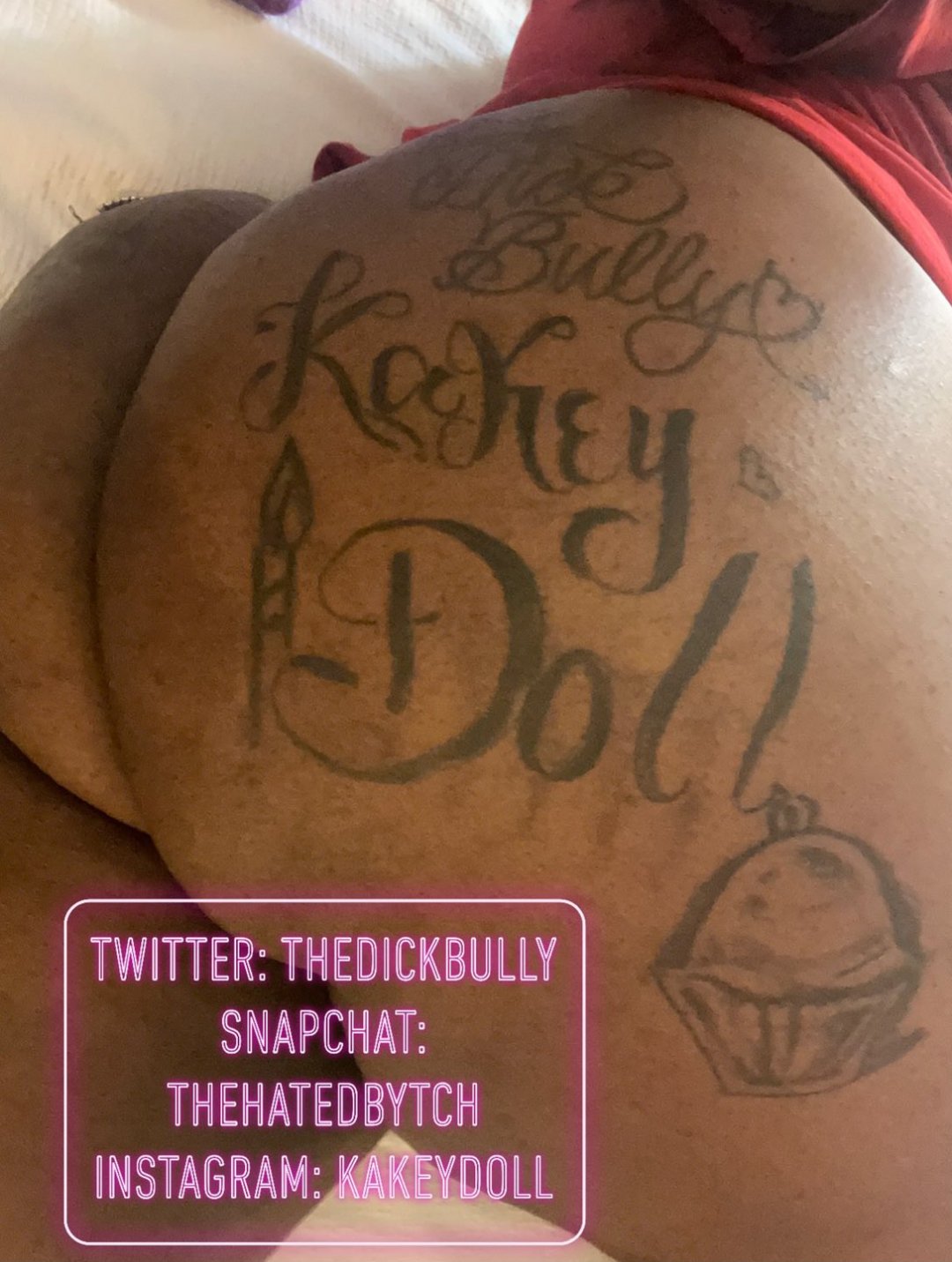 TW Pornstars - 2 pic. Transobsessed. Twitter. Follow @thedickbully and  marvel at her heavy duty boot. 12:45 PM - 23 Aug 2021