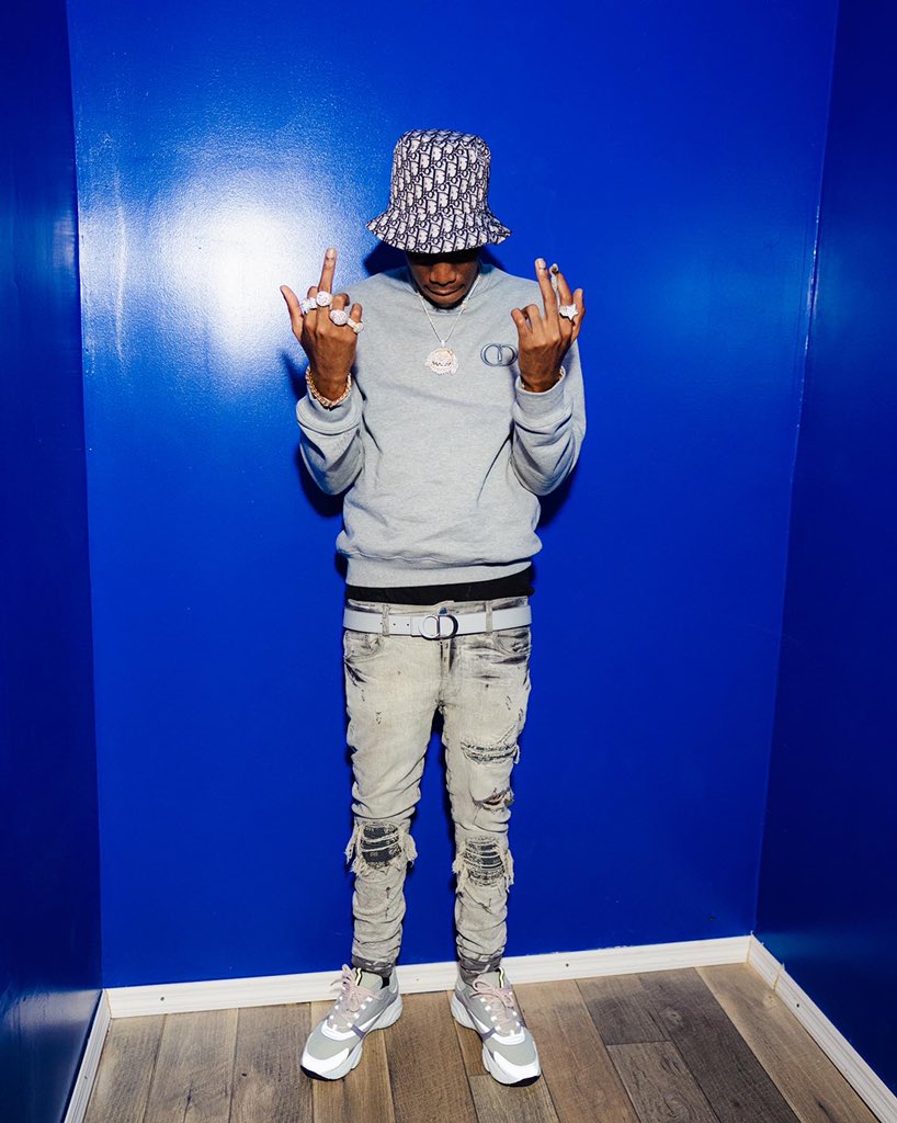 ShawnyBinladen's tweet photo. ALL THE BROKE BOYS HATE THE WAY i #MANEUVER 🤦🏾♂️👹🧟♂️ #WickipediaOUTNOW👹👹👹🧟♂️ #GShotEm👹 #FreeHect👹 #FreeBig2️⃣ https://t.co/9LXavZ42st