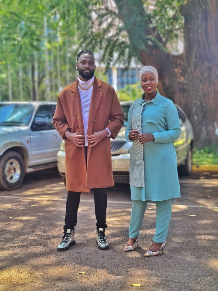 sparktvuganda's tweet photo. Keym left Uganda for Afghanistan where he worked for 2 years. On his way to Uganda, he entered Dubai illegally which affected his stay in U.A.E and he ended up in prison. He is back in Uganda as a musician and businessman. 
#MwasuzeMutya https://t.co/dfHSLtZbmO