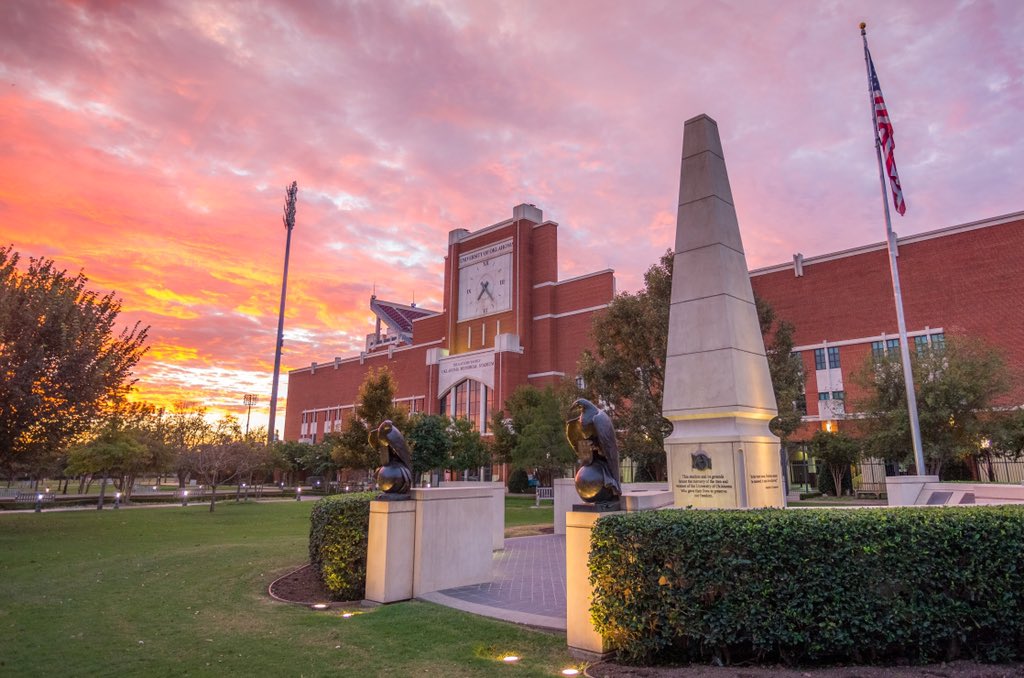 Happy first day of school Sooners! Let’s make it a great year!

#BoomerSooner
