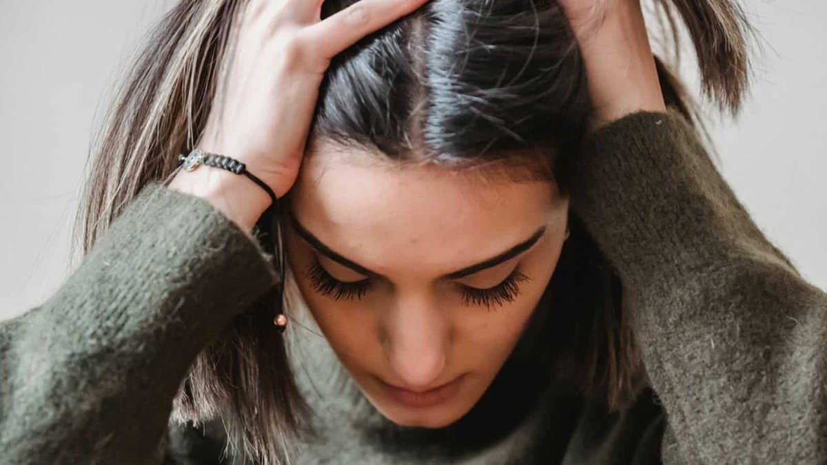 Chronicallygina's tweet image. #Depression can be hidden in people. It is like a secret that they won't tell anyone. There are #signsofdepression that you should know about to make sure you don't have it, too! Depression can happen to anyone, anytime and without warning.
buff.ly/3j7Gv8u