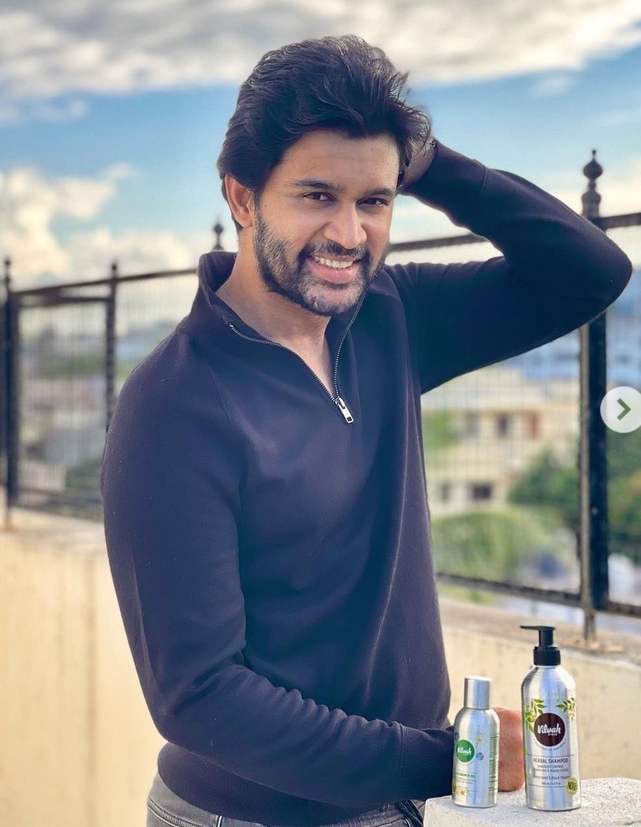 t_akhil50's tweet photo. 50 days to @Abijeet Birthday.
#Abijeet
#AD4
#WaitingForAD4Update
#50DaysToAbijeetBirthday https://t.co/DRZTV6FrU3