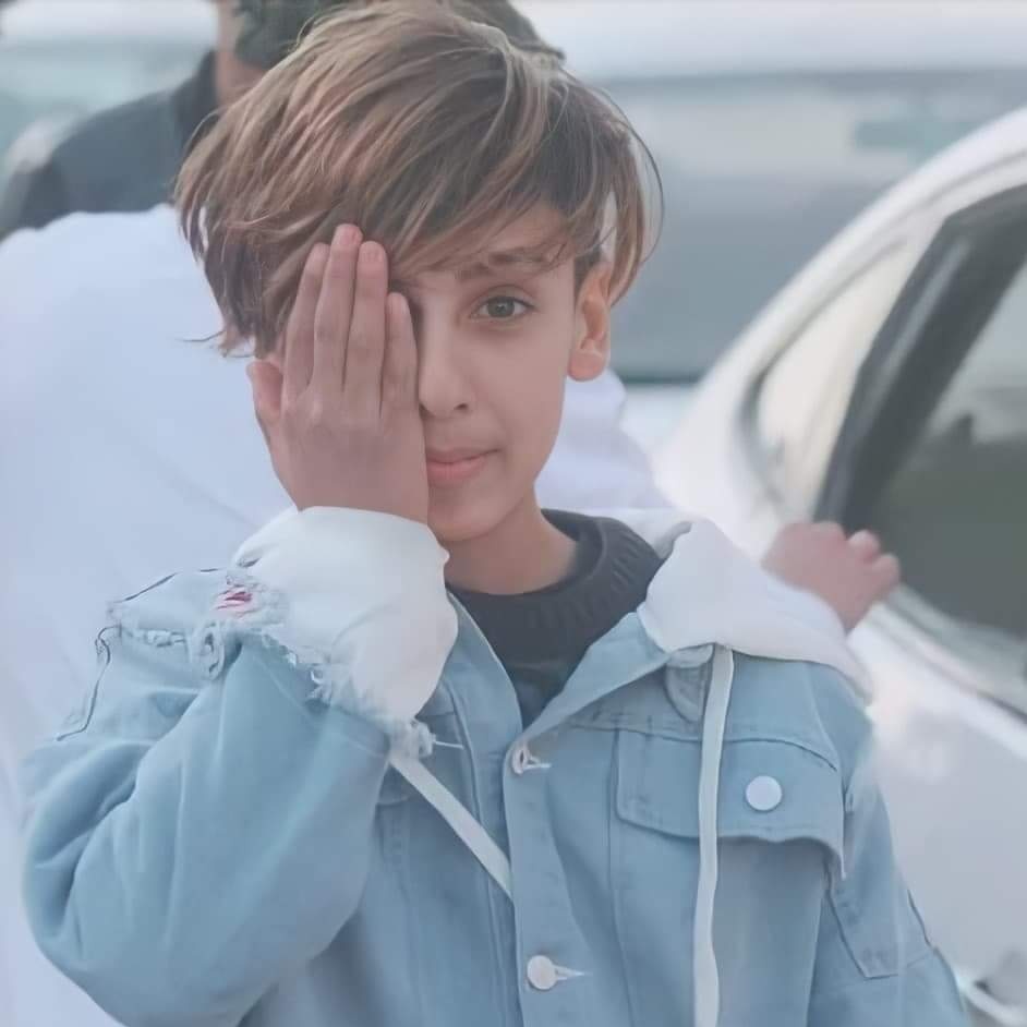 lUCEqQXPtPctfDQ's tweet image. #صورة_ملف_شخصي_جديدة