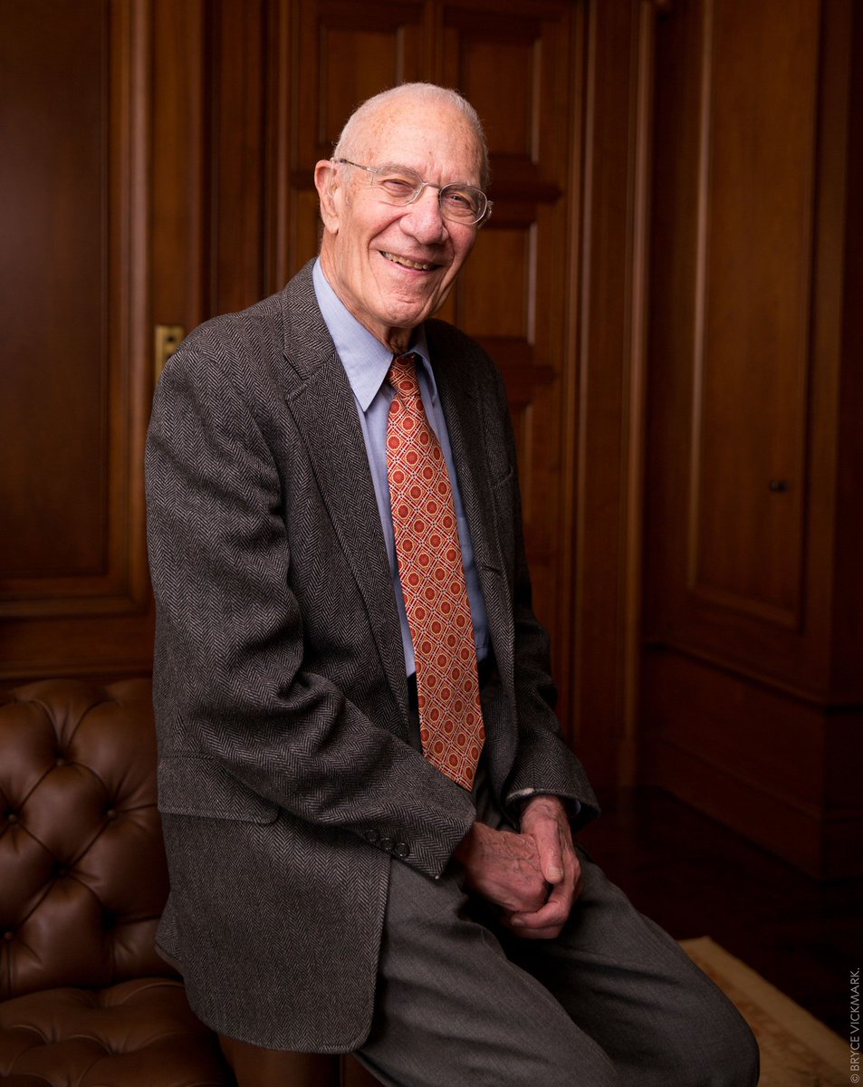 NobelPrize's tweet photo. "I estimate that if I had neglected the students, I could have written 25 percent more scientific papers. The choice was easy to make and I do not regret it."
Warmest congratulations to economist, professor and dedicated teacher Robert Solow on his 97th birthday. https://t.co/o0rfDgYc3a
