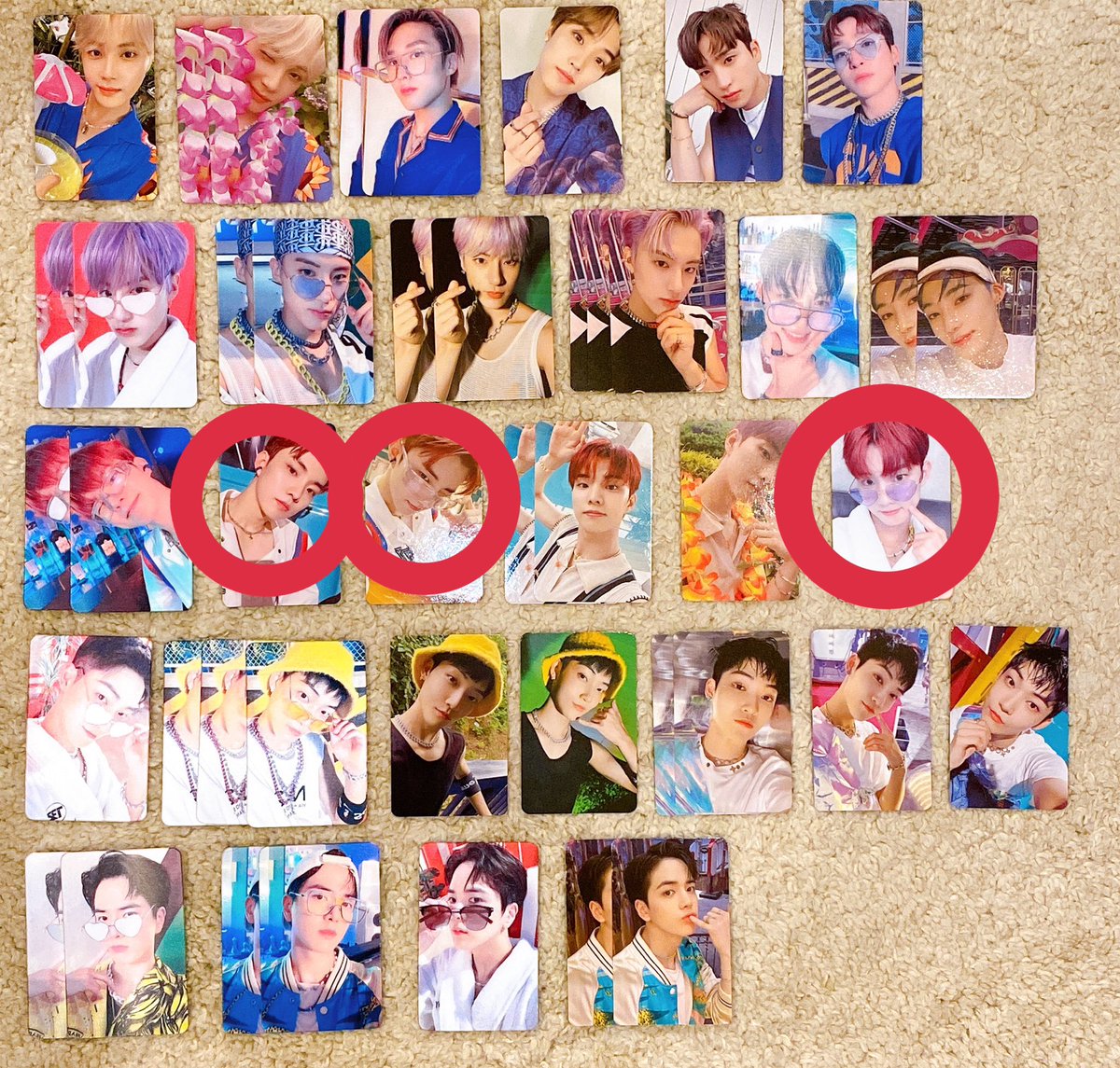 _____moonoo's tweet photo. @sunwoosunwoo412 @TOS 検索より失礼致します🙇🏻‍♀️
当方こちらのジュヨン3枚所持しております！
⭕️印との交換は可能でしょうか？💦
ご検討の程宜しくお願い致します。 https://t.co/1vuiMvRXsE